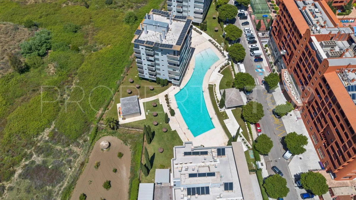 Apartamento de 2 dormitorios en venta en Fuengirola