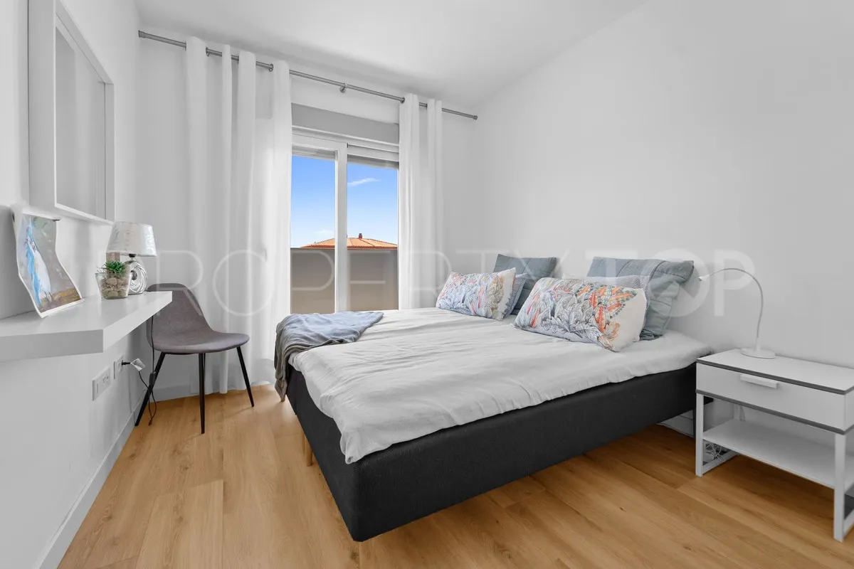 Apartamento de 2 dormitorios en venta en Fuengirola