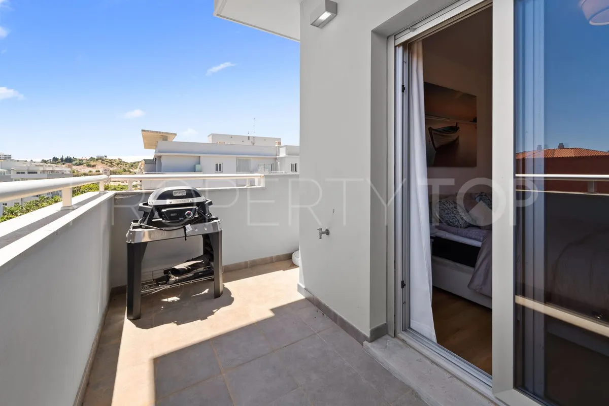 Apartamento de 2 dormitorios en venta en Fuengirola