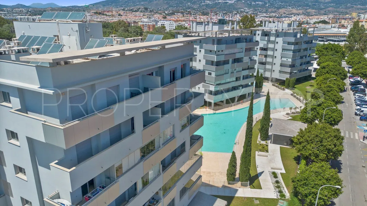 Apartamento de 2 dormitorios en venta en Fuengirola
