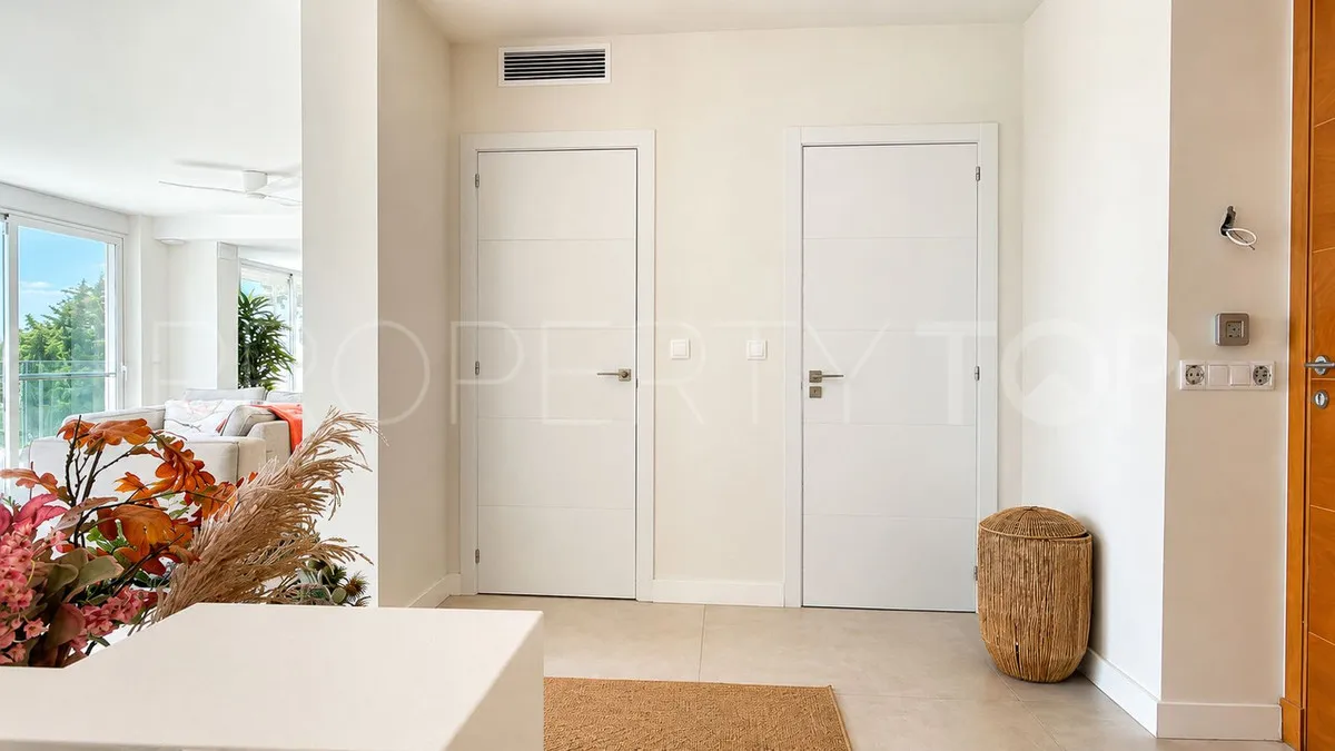 5 bedrooms villa in Torrequebrada for sale