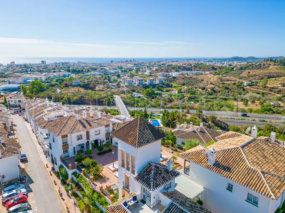 For sale 2 bedrooms apartment in Mijas