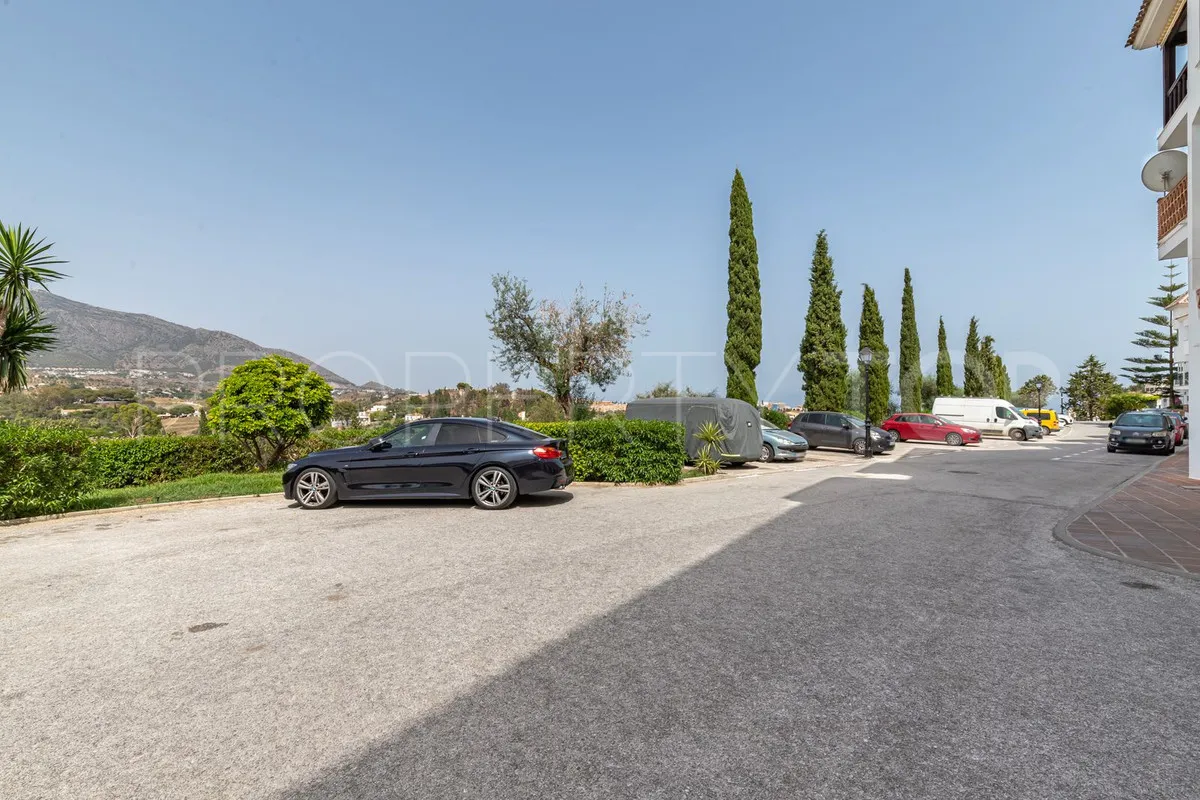 For sale 2 bedrooms apartment in Mijas