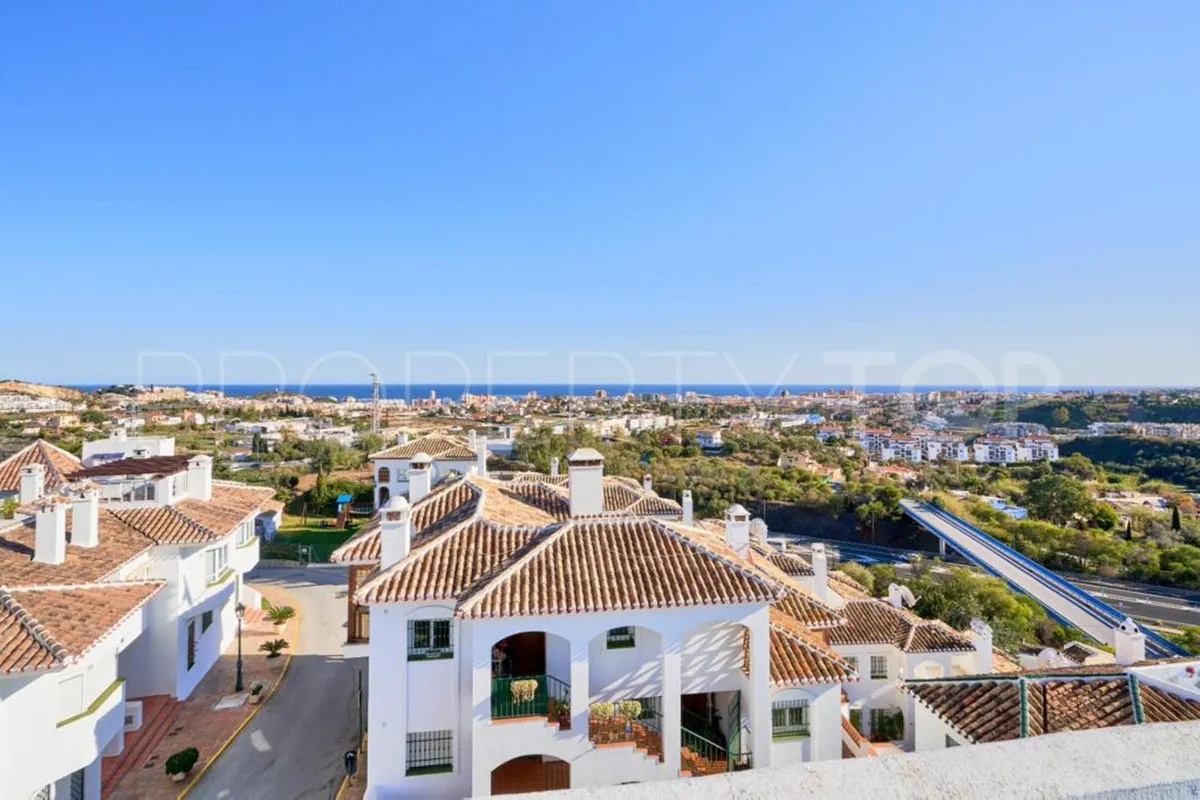 For sale 2 bedrooms apartment in Mijas
