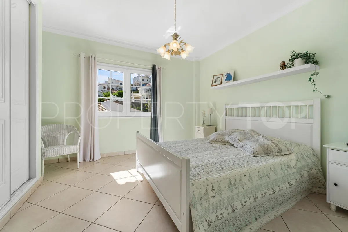 For sale Mijas villa with 4 bedrooms