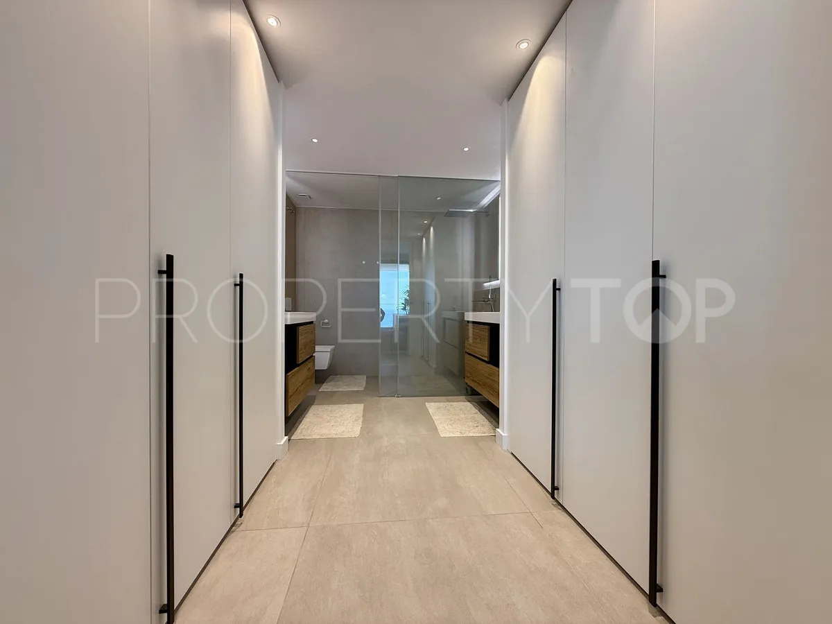Comprar apartamento en Fuengirola con 2 dormitorios