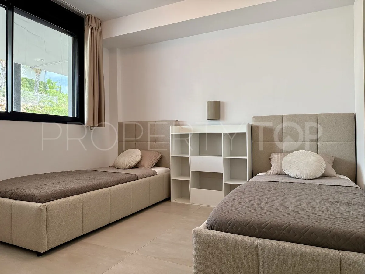Comprar apartamento en Fuengirola con 2 dormitorios