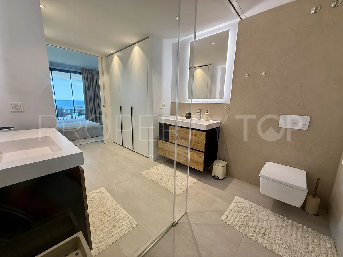Comprar apartamento en Fuengirola con 2 dormitorios