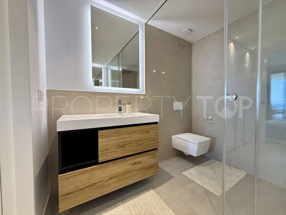 Comprar apartamento en Fuengirola con 2 dormitorios