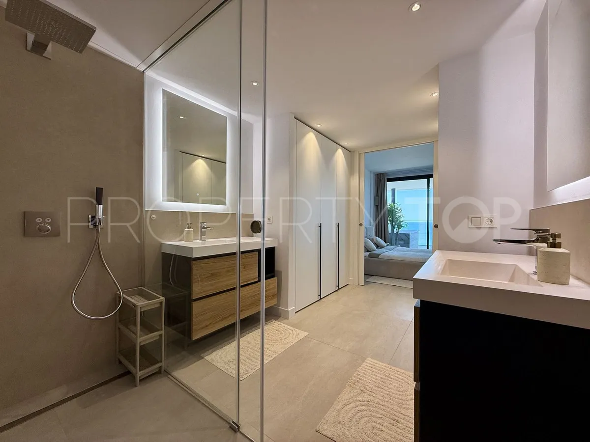 Comprar apartamento en Fuengirola con 2 dormitorios