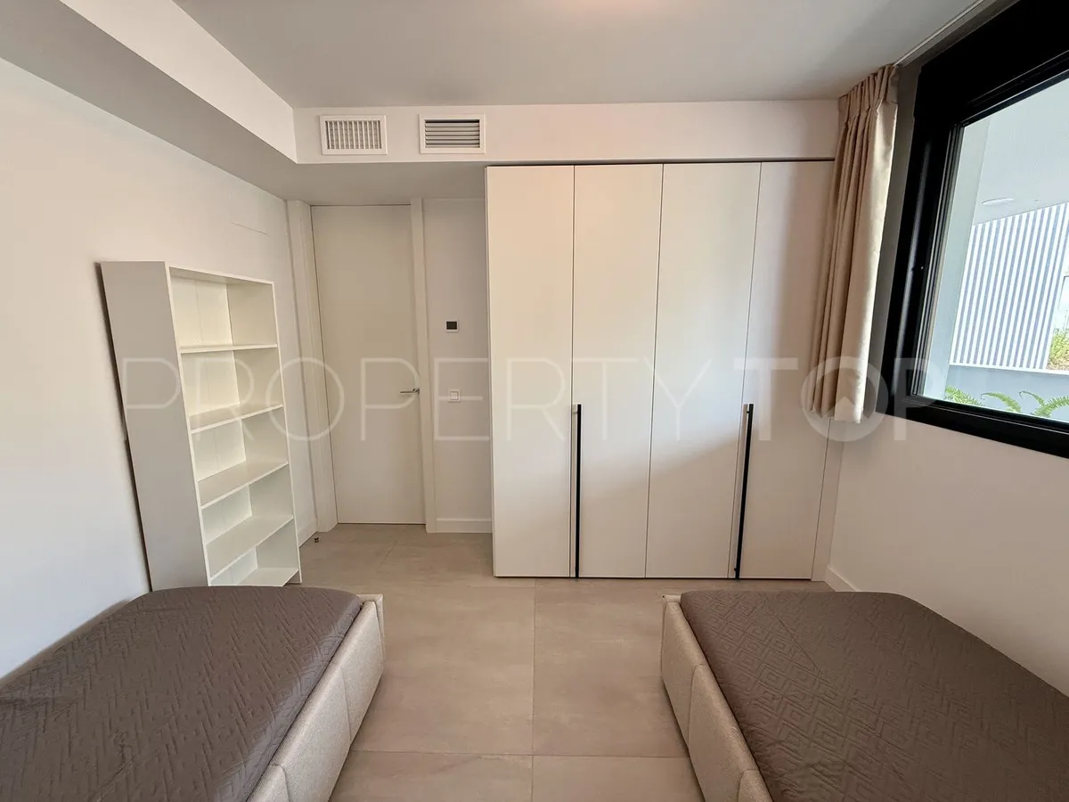 Comprar apartamento en Fuengirola con 2 dormitorios
