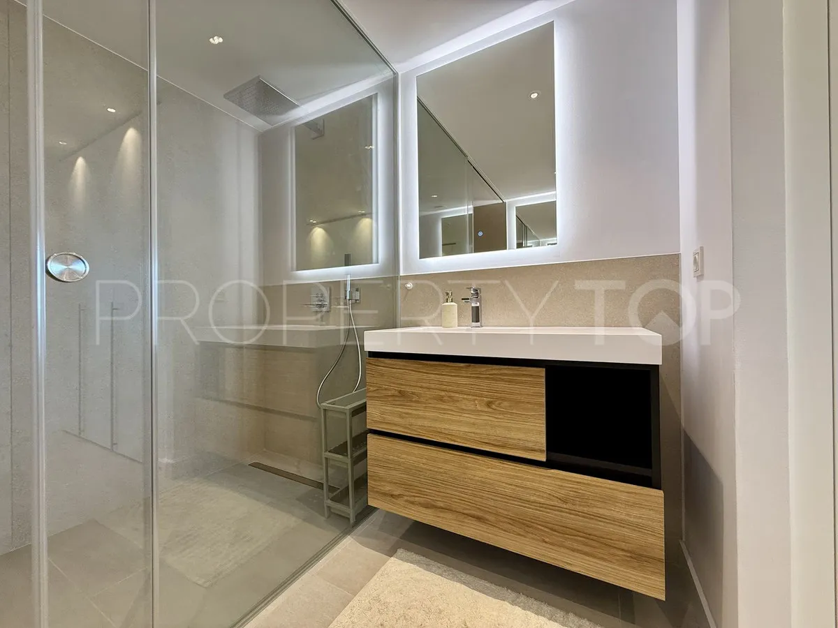 Comprar apartamento en Fuengirola con 2 dormitorios