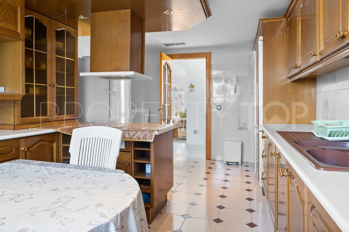 5 bedrooms villa in Torrequebrada for sale
