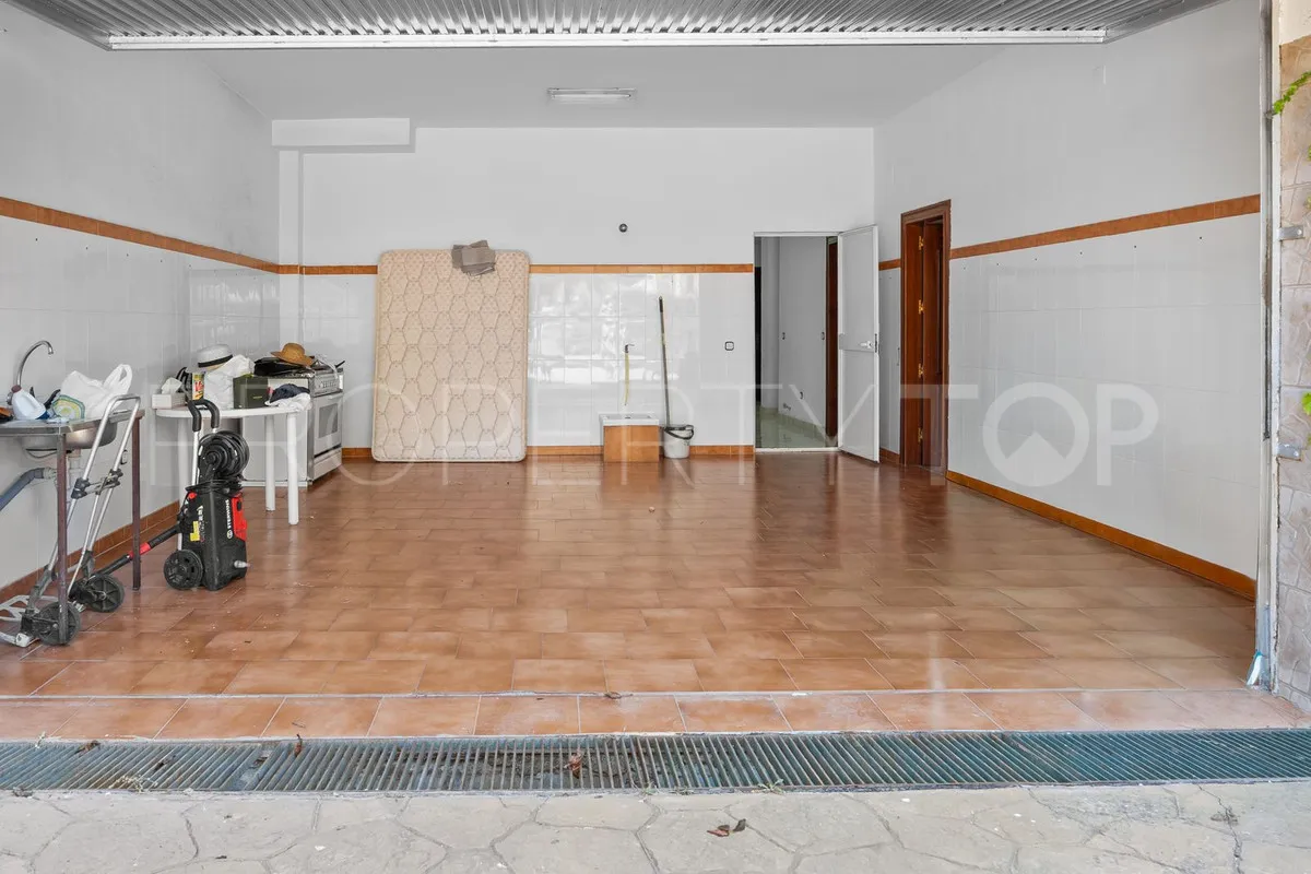 5 bedrooms villa in Torrequebrada for sale