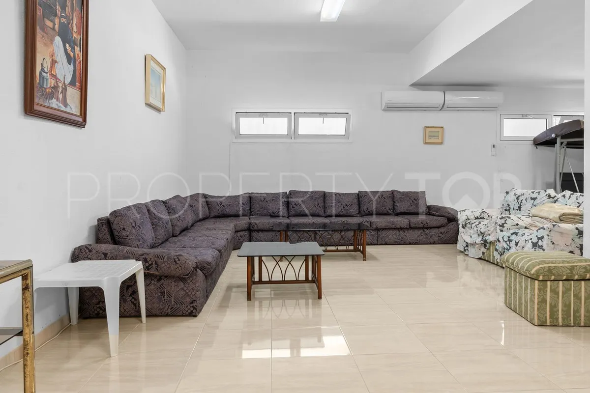 5 bedrooms villa in Torrequebrada for sale
