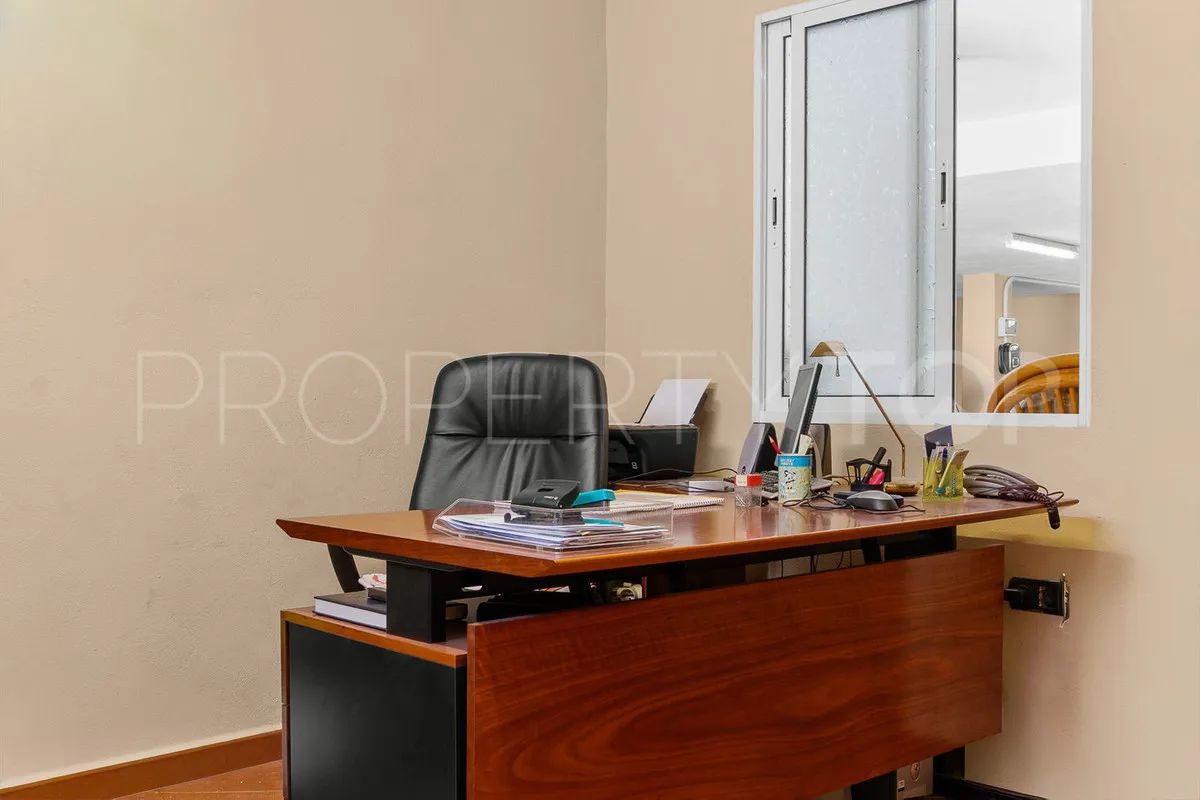 For sale Torrequebrada villa with 5 bedrooms