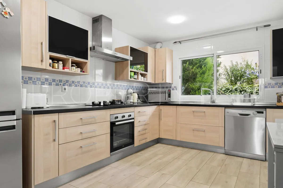 For sale Torremolinos 4 bedrooms town house