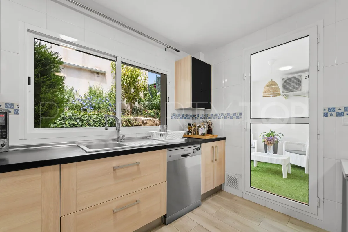 For sale Torremolinos 4 bedrooms town house