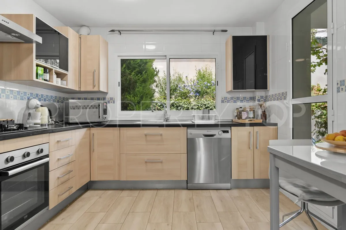 For sale Torremolinos 4 bedrooms town house