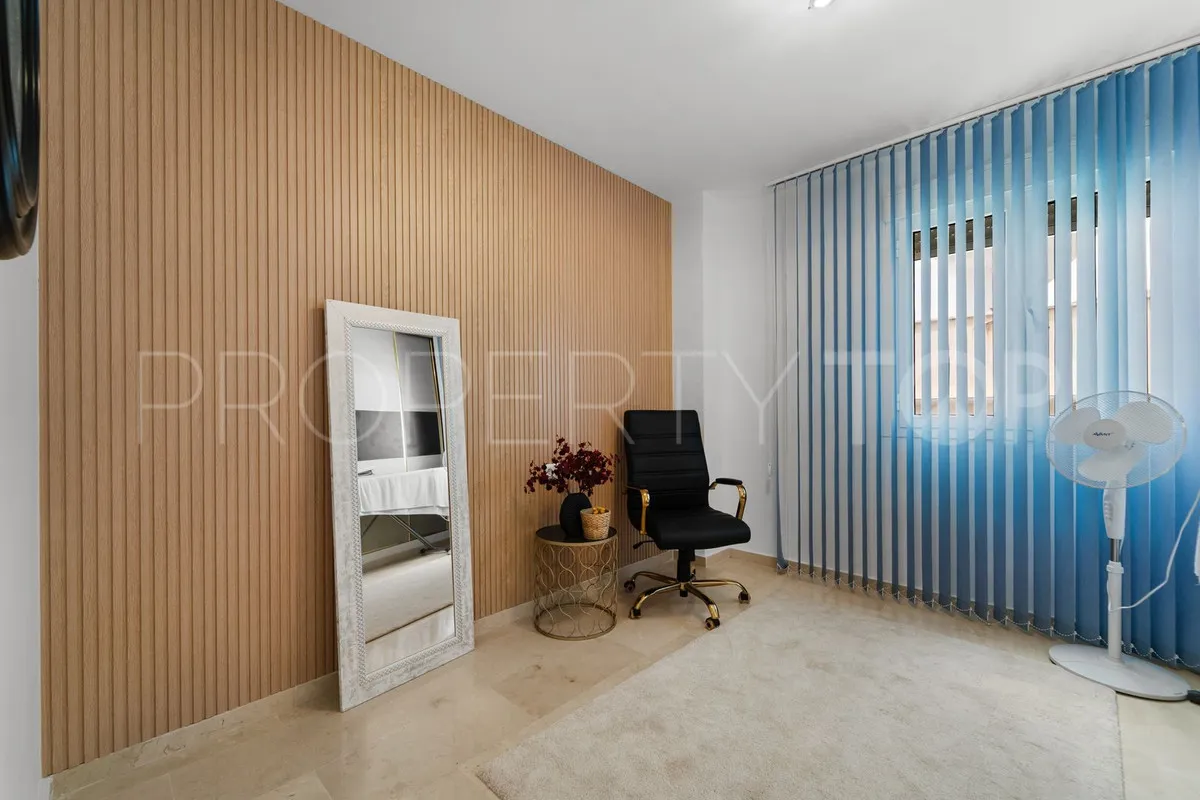 For sale Torremolinos 4 bedrooms town house