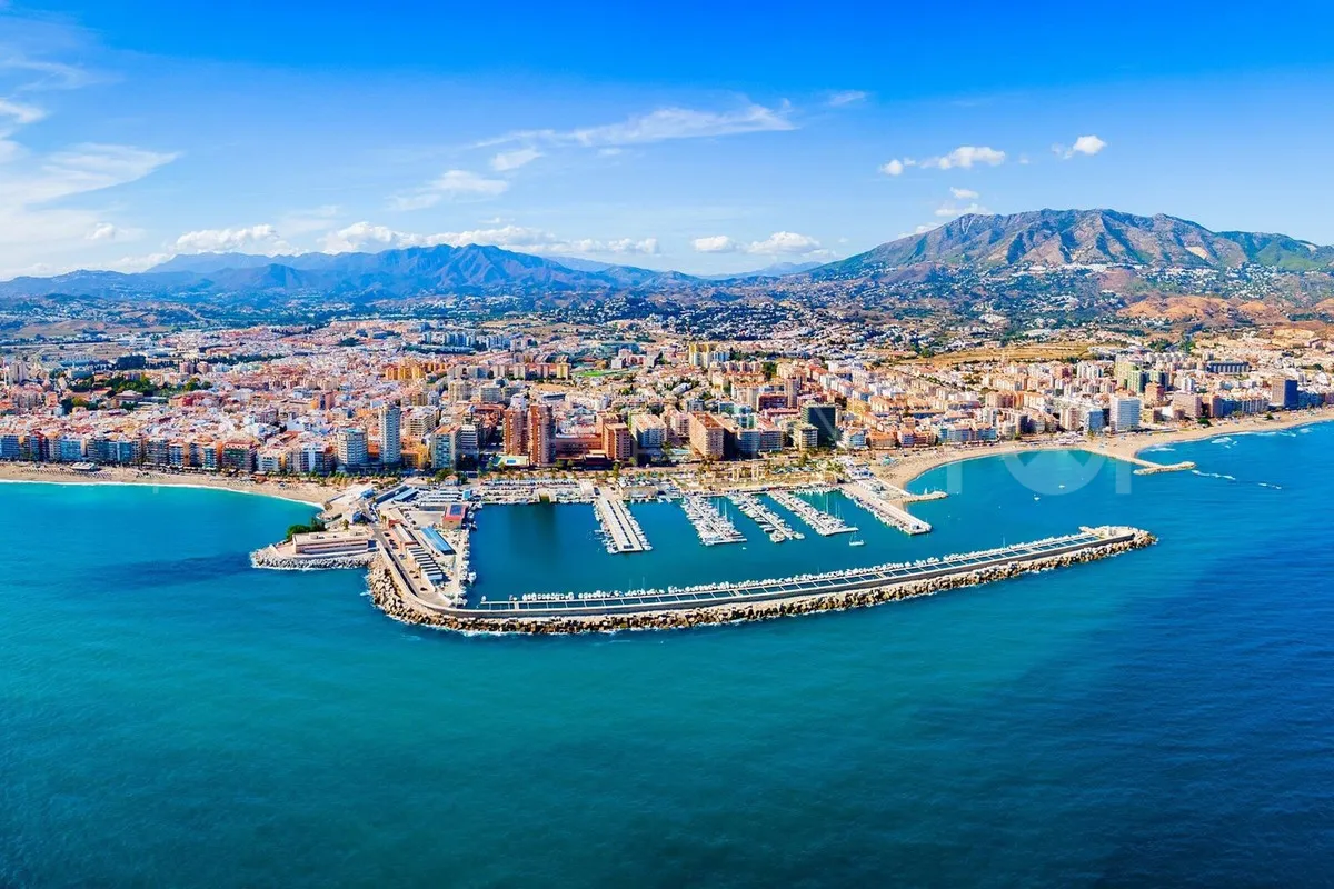 3 bedrooms Fuengirola apartment for sale