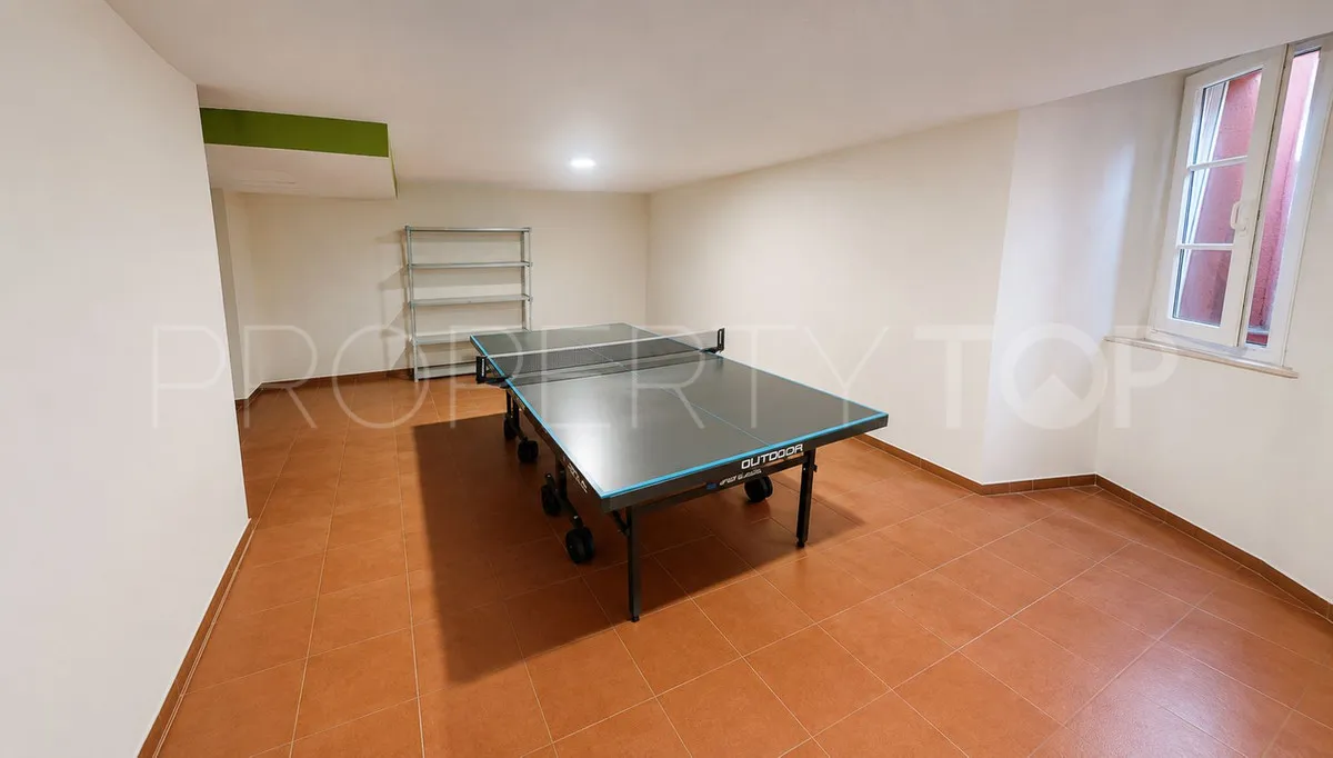 Torrequebrada 8 bedrooms villa for sale