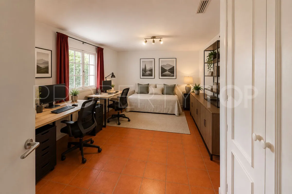 Torrequebrada 8 bedrooms villa for sale
