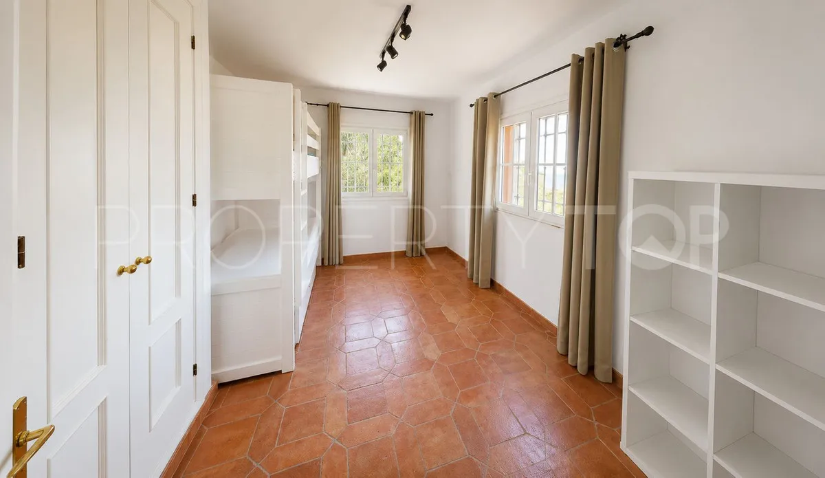 Torrequebrada 8 bedrooms villa for sale
