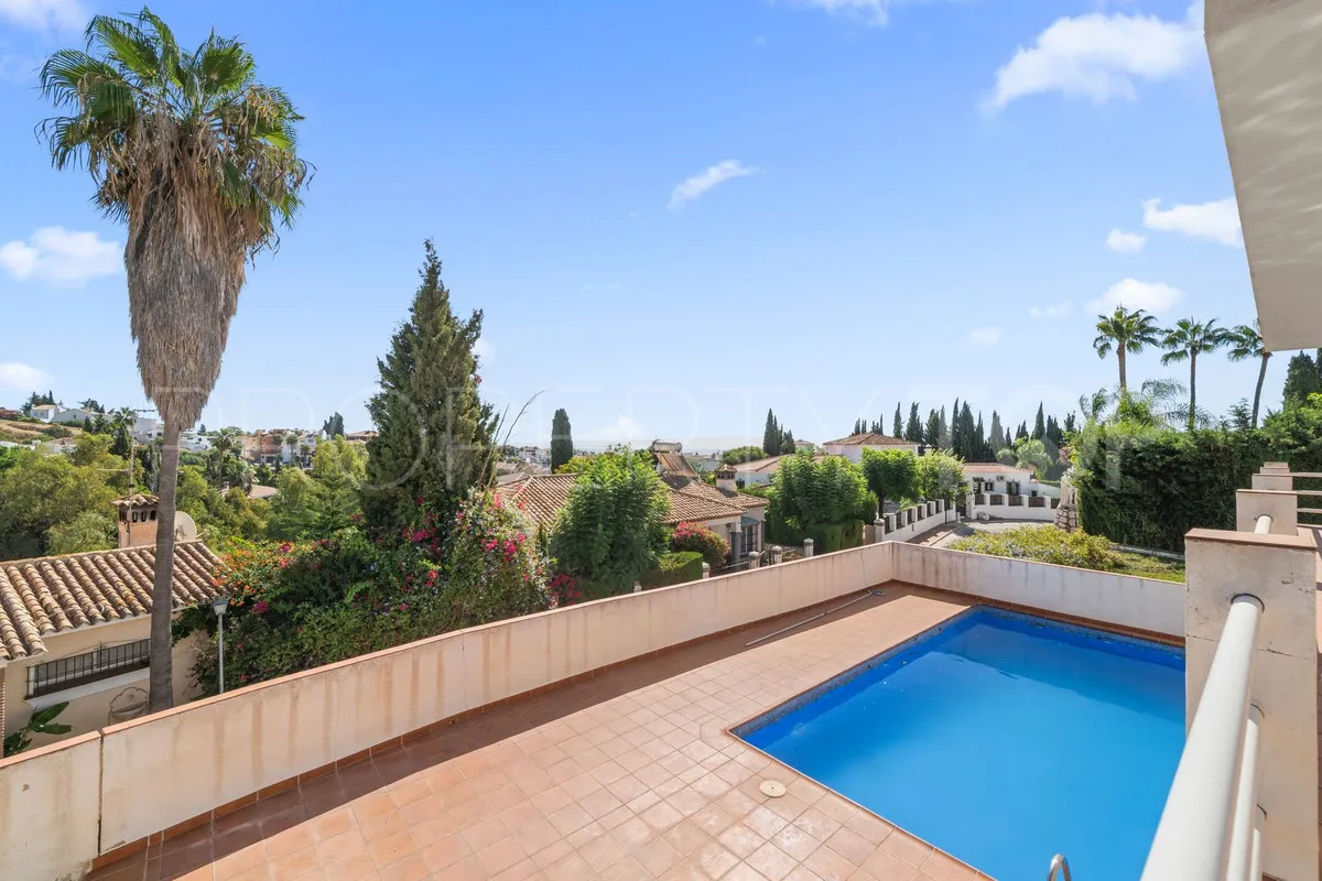 Villa en venta en Mijas con 7 dormitorios