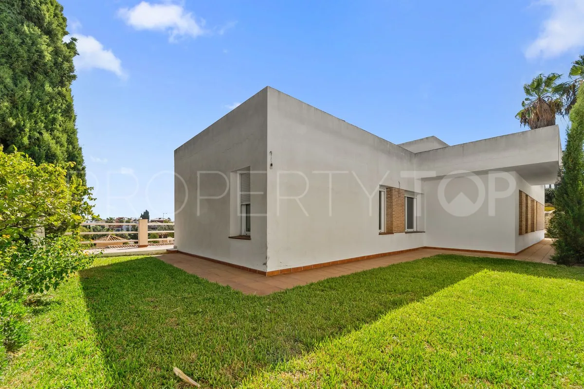 Villa en venta en Mijas con 7 dormitorios
