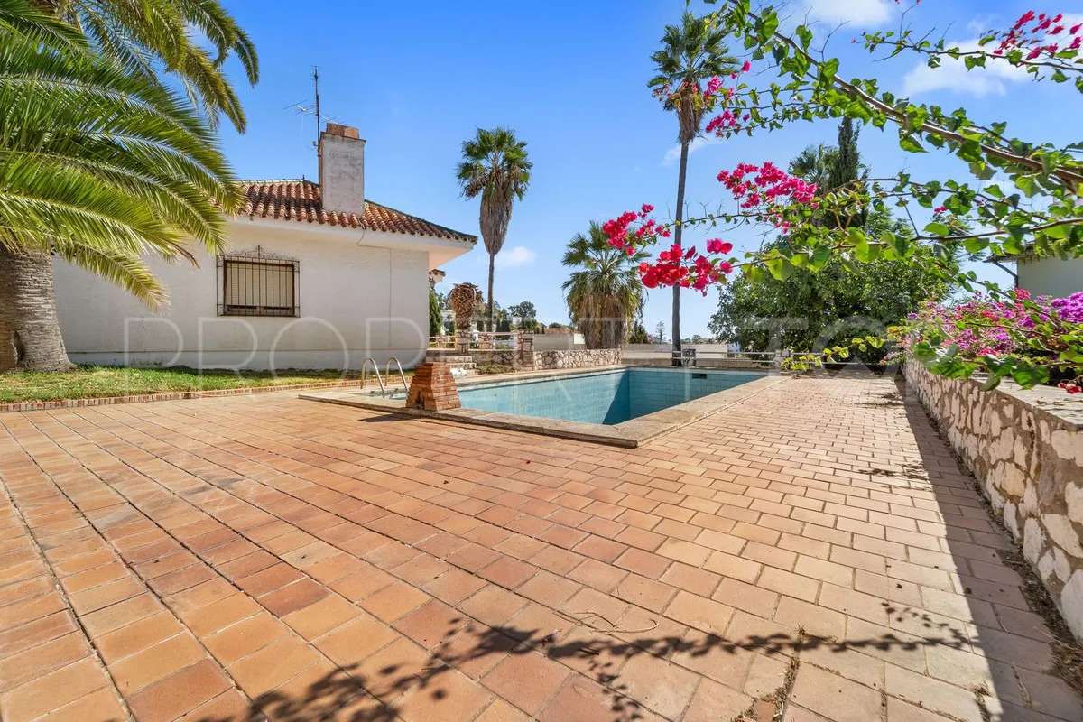 Villa en venta en Mijas con 7 dormitorios