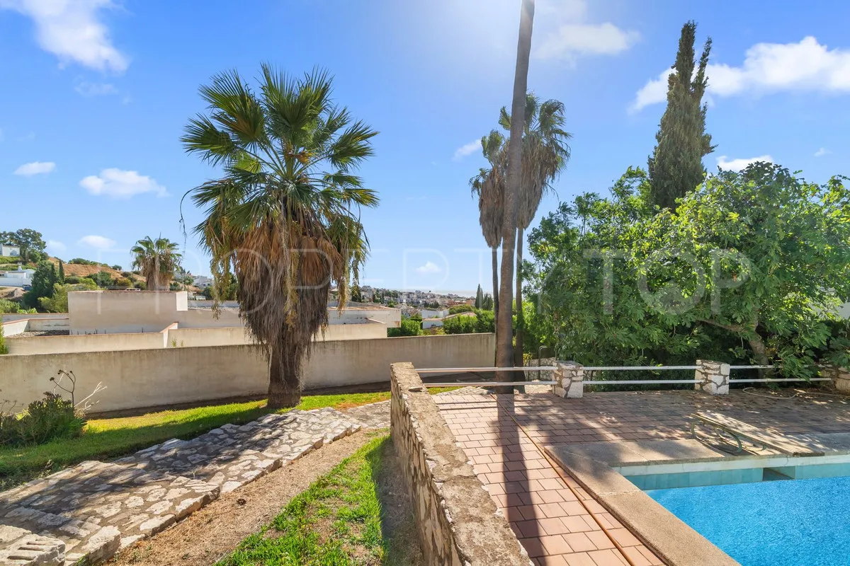 Villa en venta en Mijas con 7 dormitorios