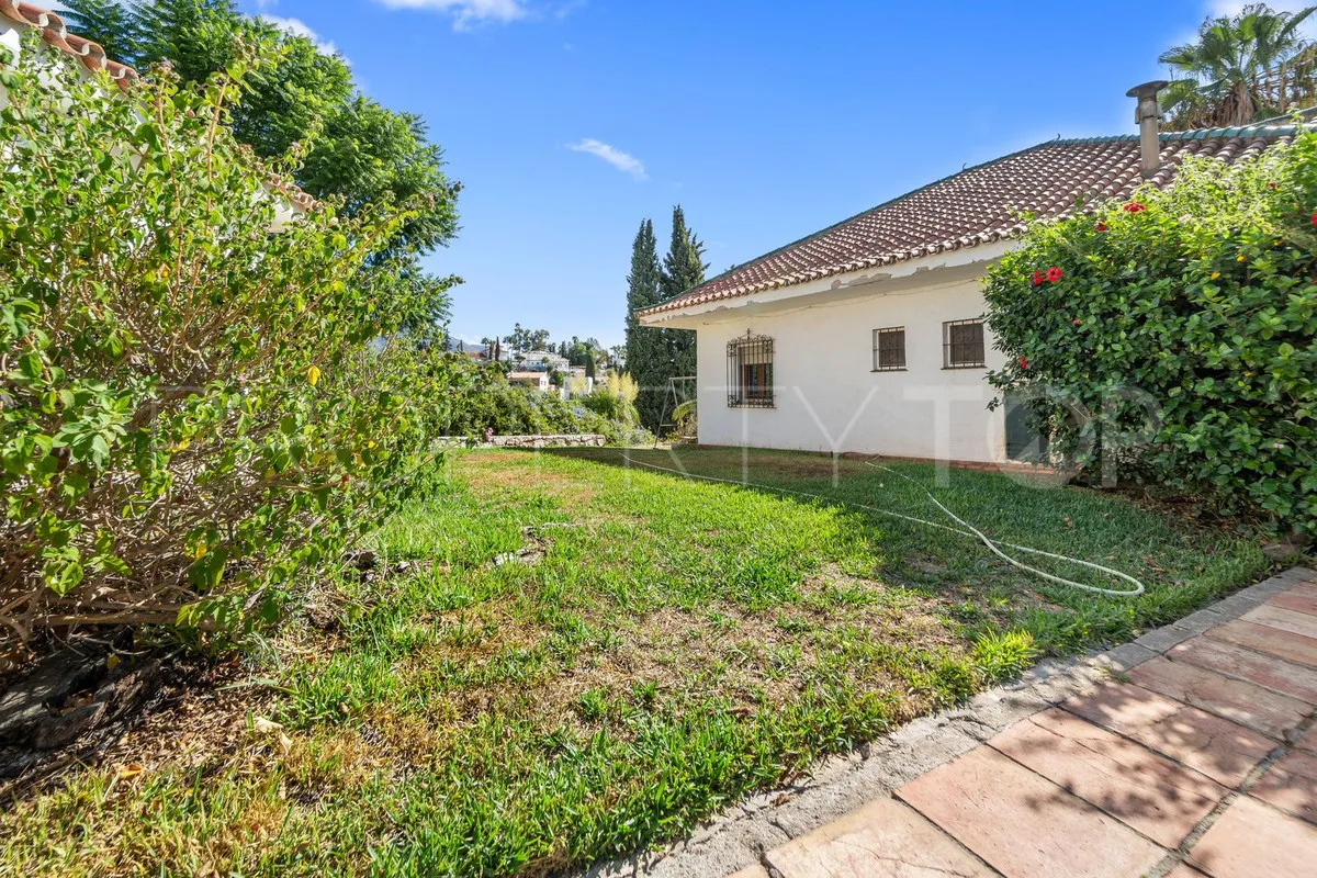 Villa en venta en Mijas con 7 dormitorios