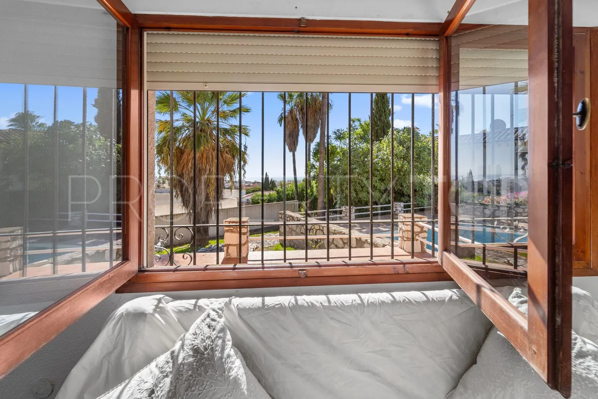 Villa en venta en Mijas con 7 dormitorios