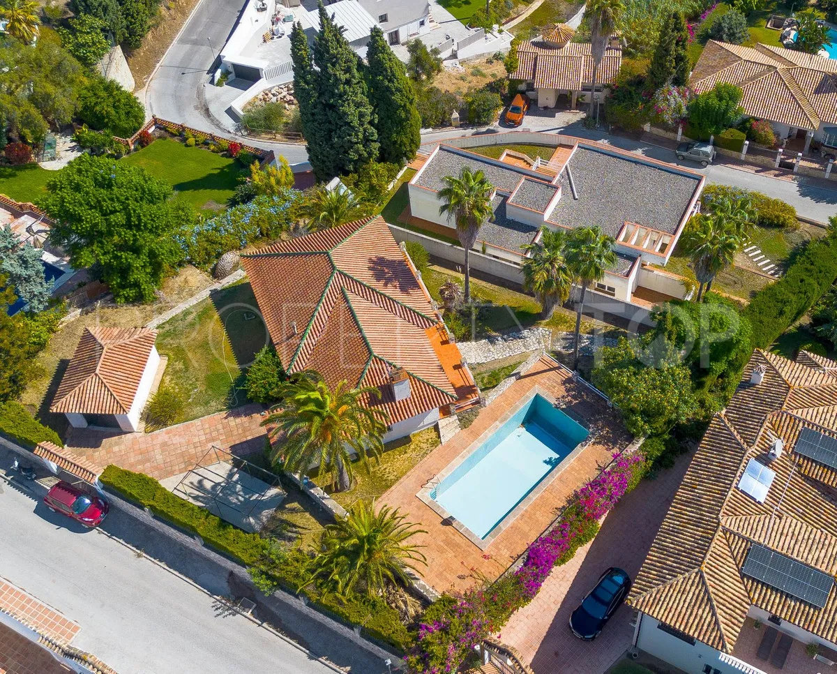 Villa en venta en Mijas con 7 dormitorios