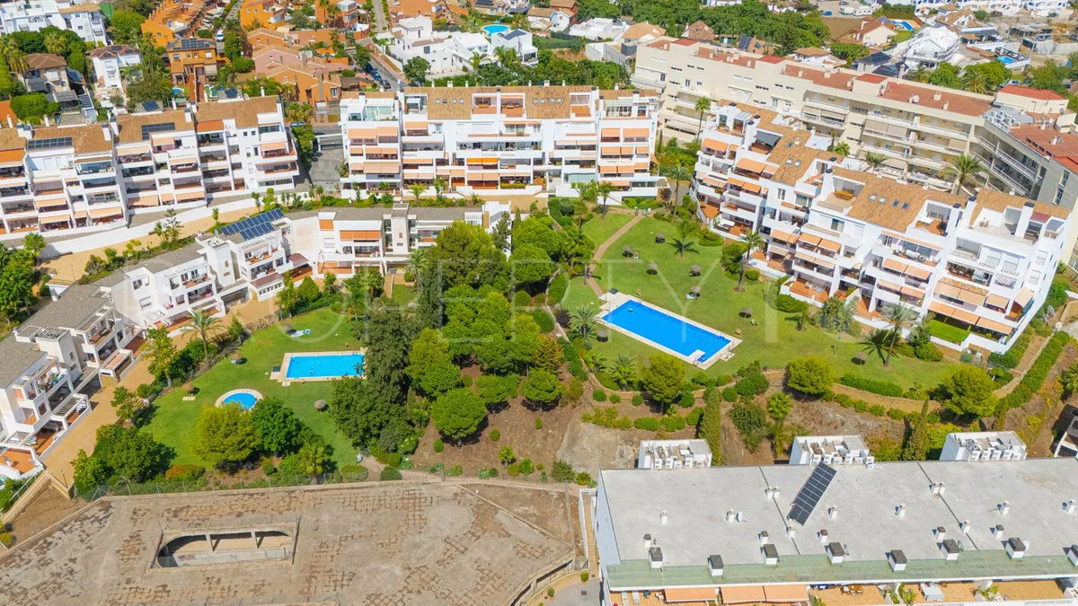 Ático a la venta con 3 dormitorios en Torrequebrada