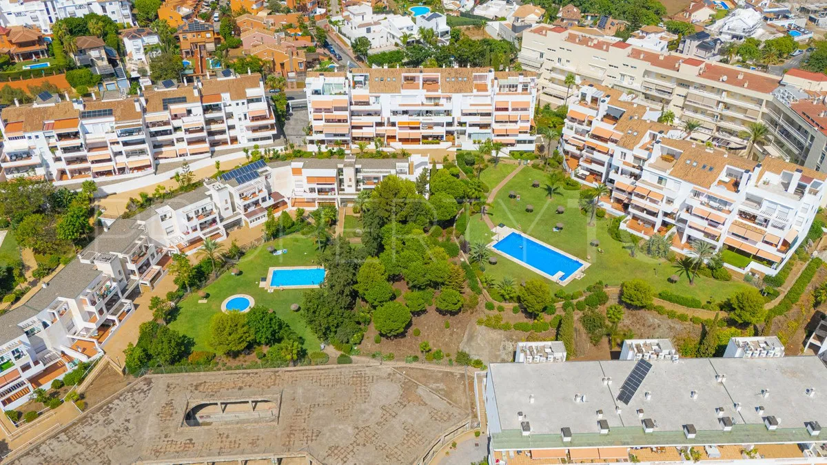 Ático a la venta con 3 dormitorios en Torrequebrada