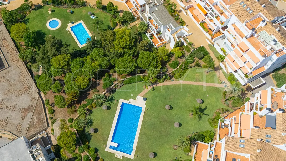 Ático a la venta con 3 dormitorios en Torrequebrada