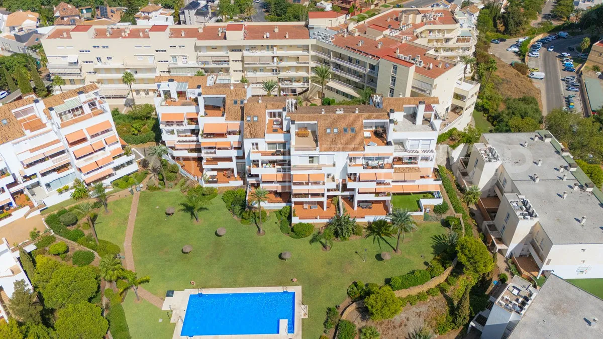Ático a la venta con 3 dormitorios en Torrequebrada