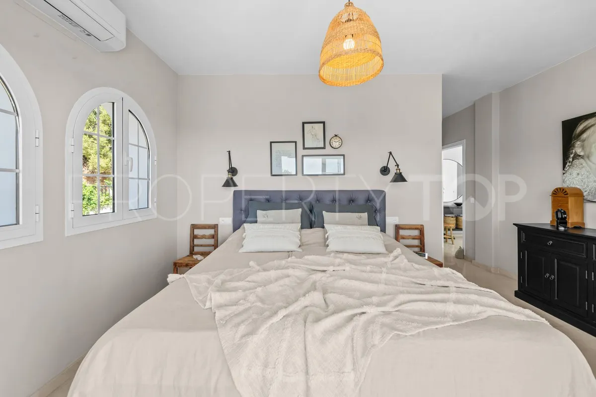 Villa in Fuengirola for sale