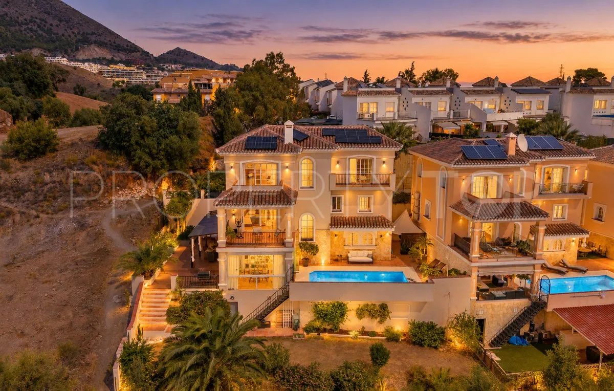 Villa in Fuengirola for sale