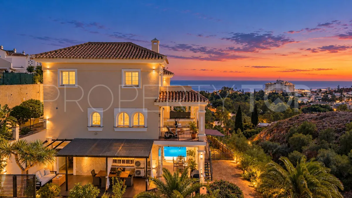 Villa in Fuengirola for sale