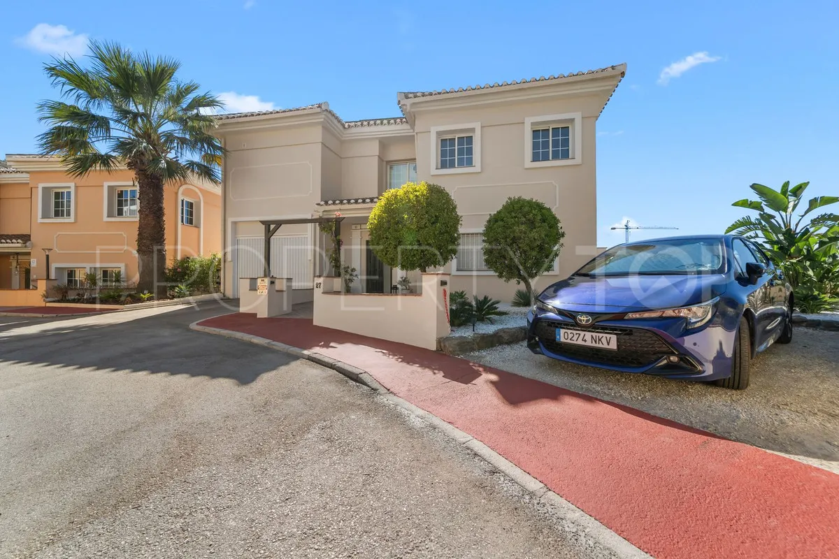Villa in Fuengirola for sale