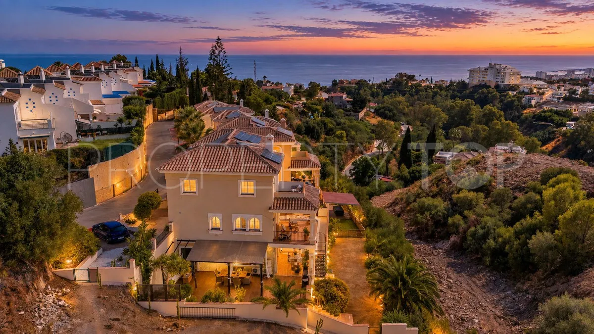 Villa in Fuengirola for sale