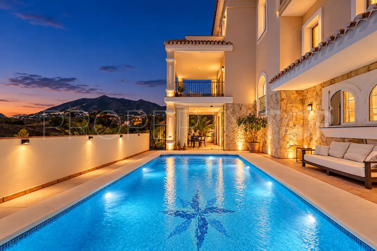 Villa in Fuengirola for sale