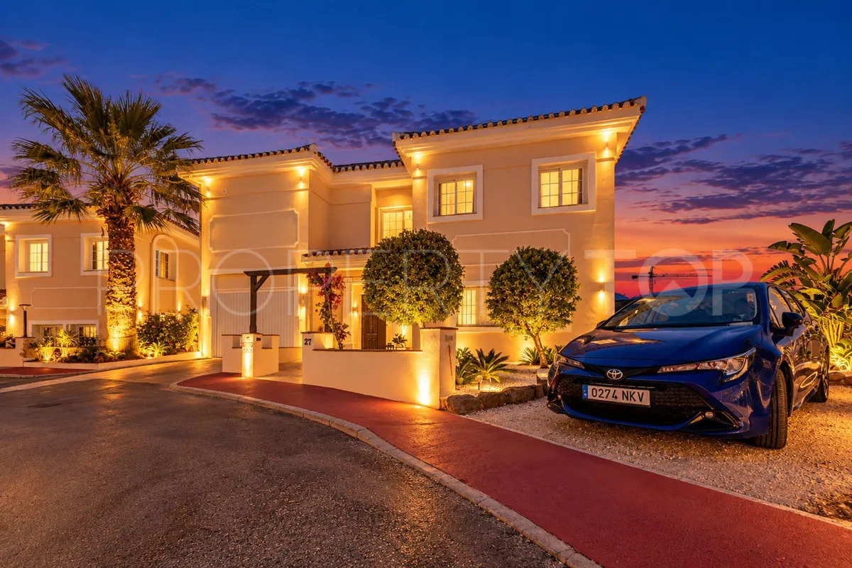 Villa in Fuengirola for sale