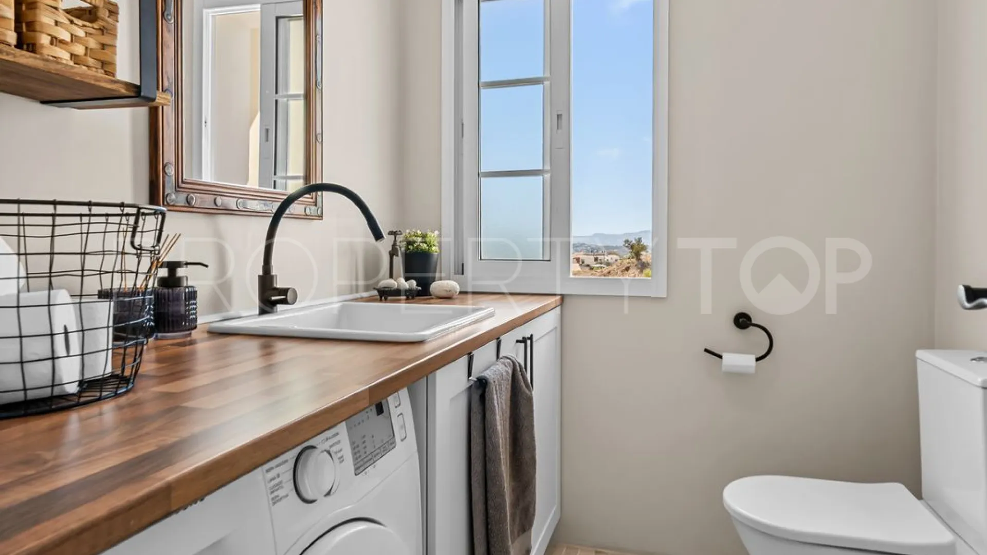 Villa in Fuengirola for sale