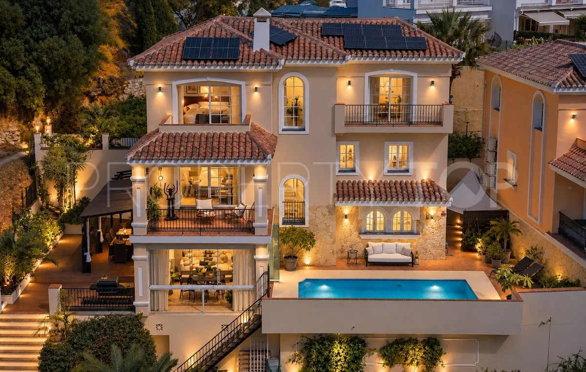Villa in Fuengirola for sale