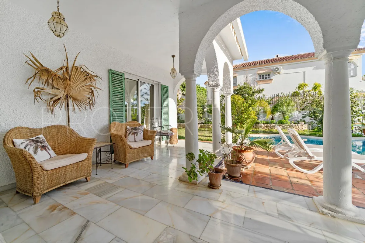 4 bedrooms villa for sale in Mijas