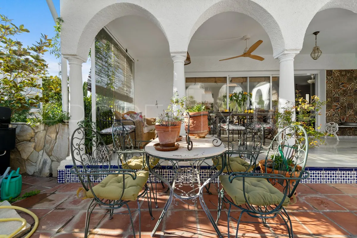 4 bedrooms villa for sale in Mijas